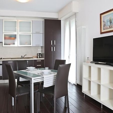 Casa Vacanze Aurora Centro Римини Экстерьер фото