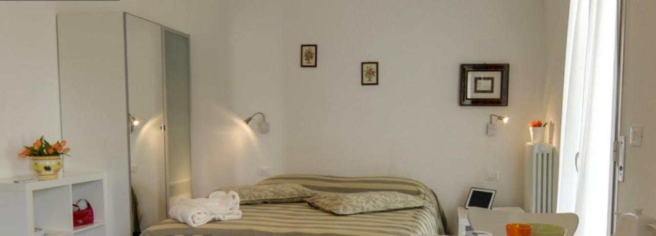 Casa Vacanze Aurora Centro Римини Экстерьер фото