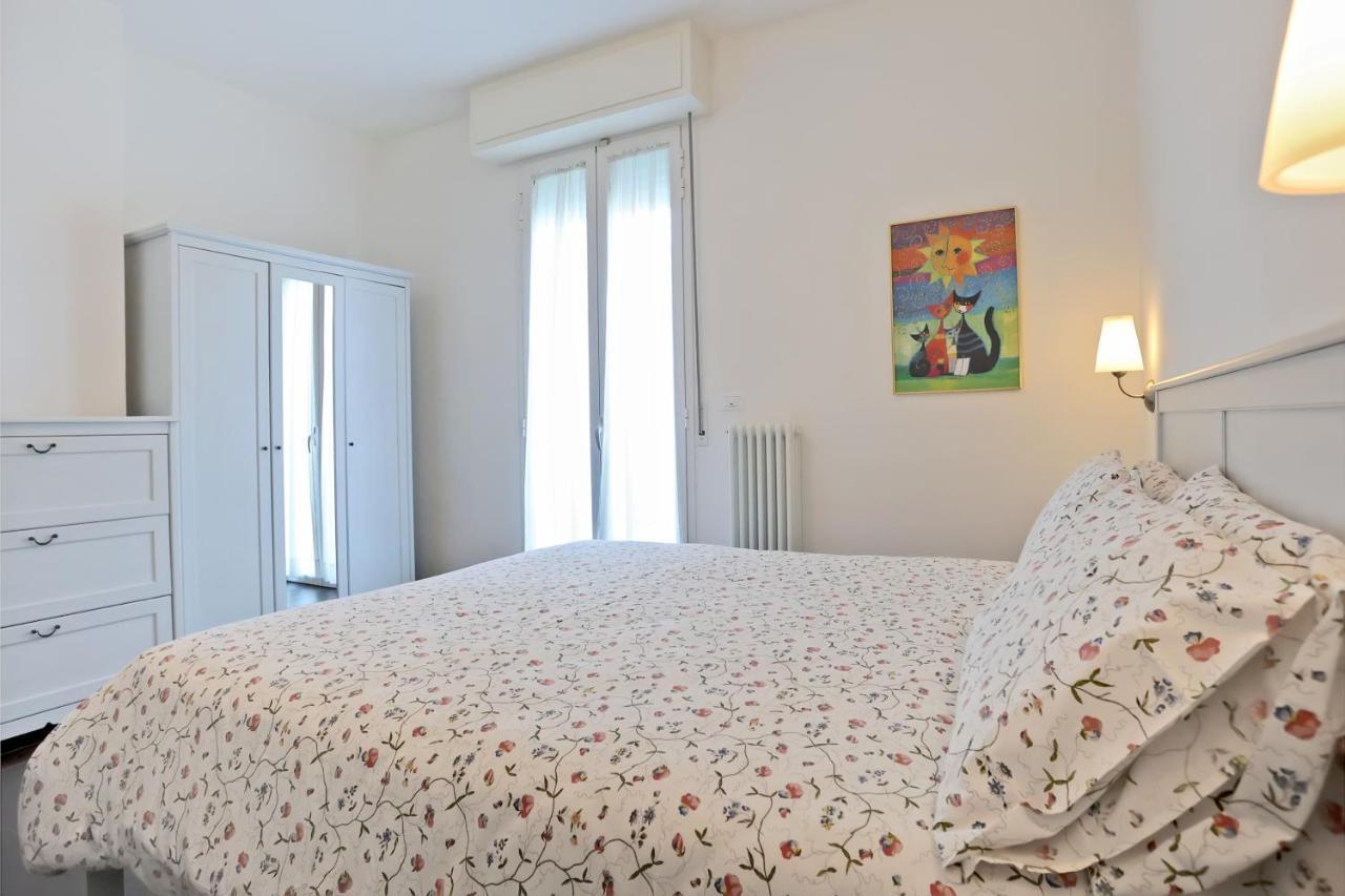 Casa Vacanze Aurora Centro Римини Экстерьер фото