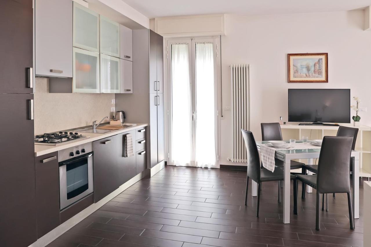 Casa Vacanze Aurora Centro Римини Экстерьер фото