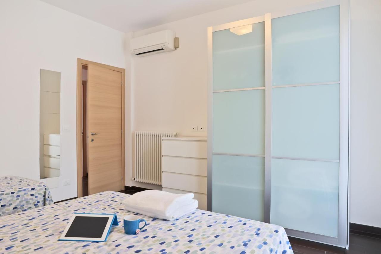 Casa Vacanze Aurora Centro Римини Экстерьер фото