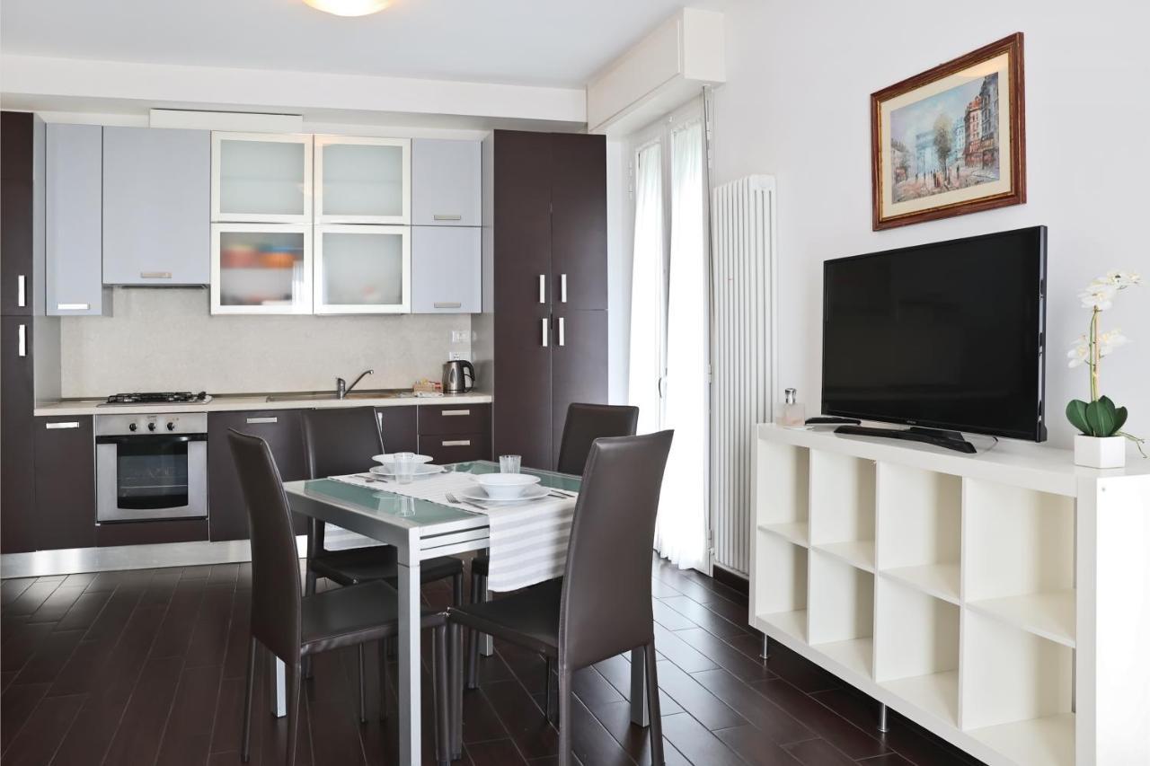 Casa Vacanze Aurora Centro Римини Экстерьер фото